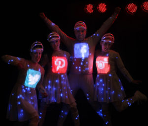 Branding Veranstaltung mit Supernova LED Lichtkostüme